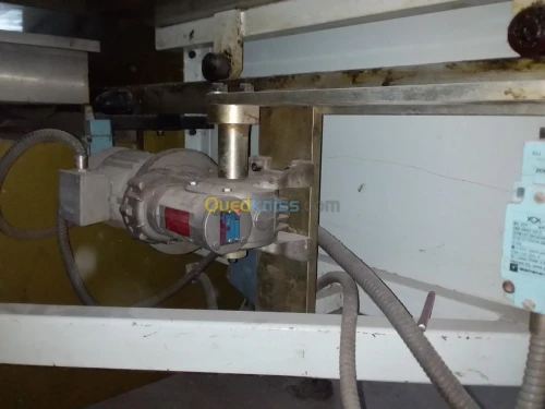 SOUDEUSE HAUTE FREQUENCE 40KW ELEME