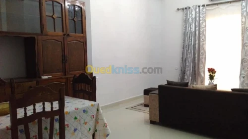 Location vacances Appartement F3 Biskra Biskra