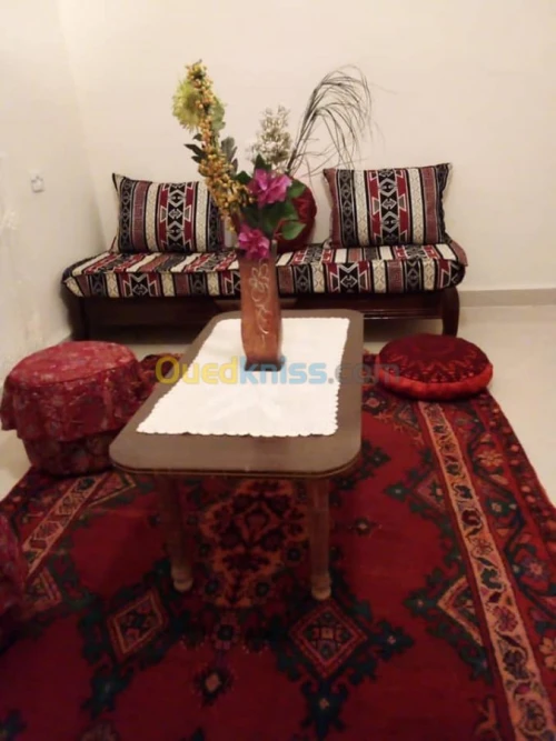 Location vacances Appartement F3 Biskra Biskra