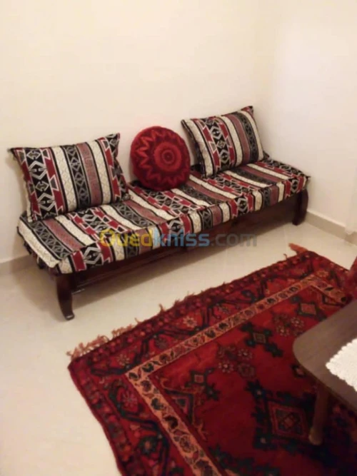 Location vacances Appartement F3 Biskra Biskra