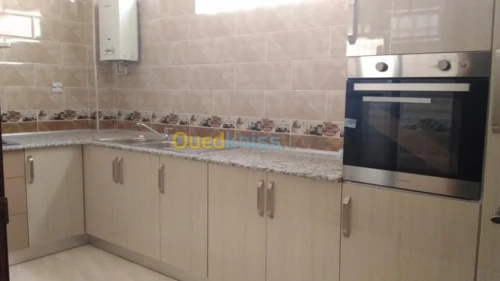 Location vacances Appartement F3 Biskra Biskra