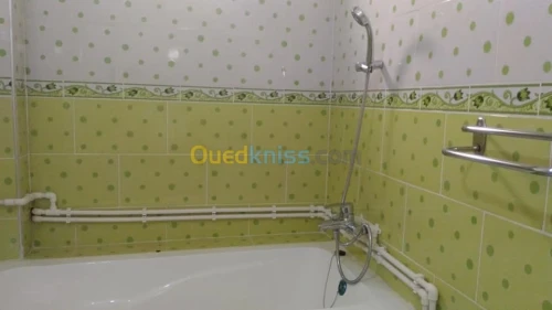 Location vacances Appartement F3 Biskra Biskra