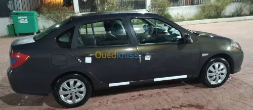 Renault Symbol 2012 Collection