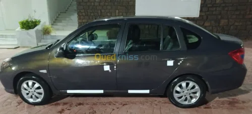 Renault Symbol 2012 Collection