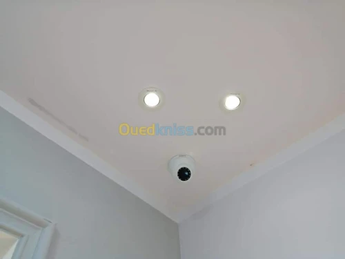 Installation camera surveillance 