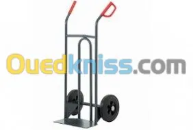 fabrication differents type  chariots 
