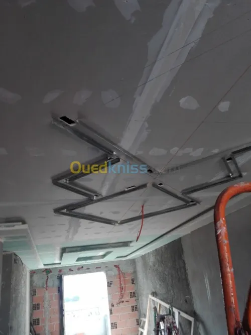 Placoplatre simple et décoration