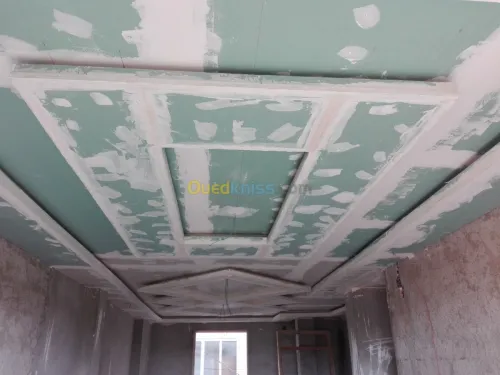 Placoplatre simple et décoration