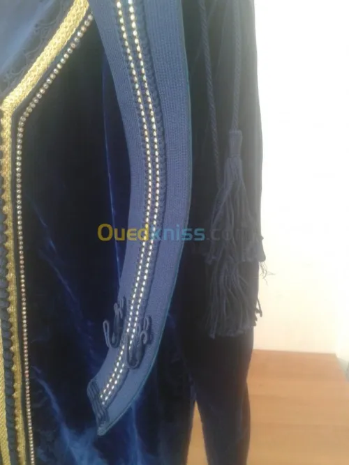 lot de tenues tradionnelles 