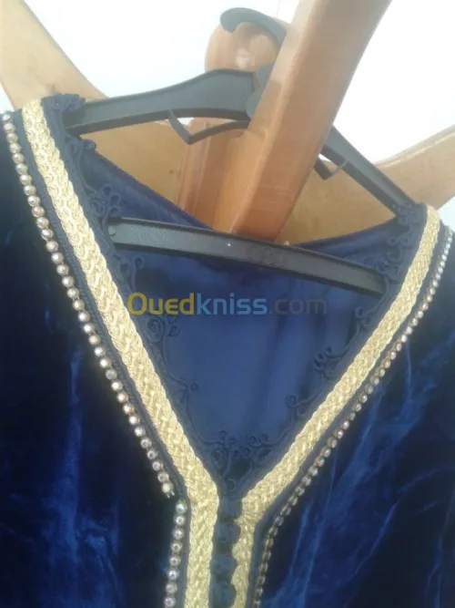 lot de tenues tradionnelles 