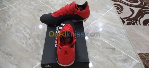 SOULIER DE FOOT 