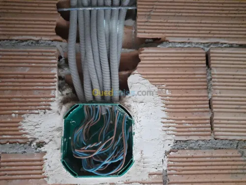 Tout travaux d'électricité 