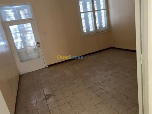 Location Appartement F5 Oran Oran