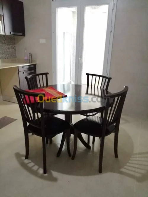 Meubles Buffets Tables Chaises