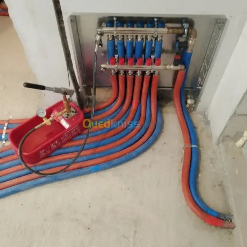Plombier et chauffagiste professionnel