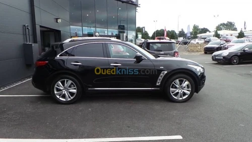 Infiniti FX 2012 