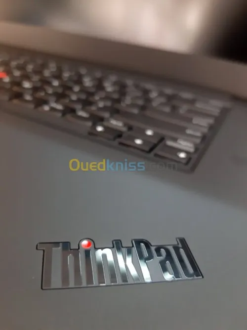 ThinkPad P1 Gen2 Xeon/32G/1T SSD/T2000