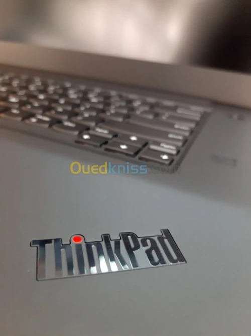 ThinkPad P1 Gen2 Xeon/32G/1T SSD/T2000