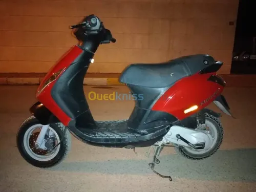 Piaggio 50cc scooter 