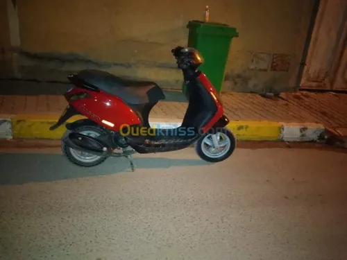 Piaggio 50cc scooter 