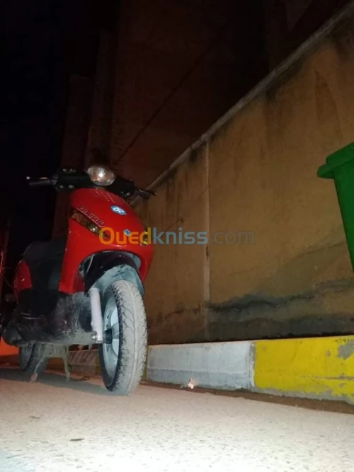 Piaggio 50cc scooter 