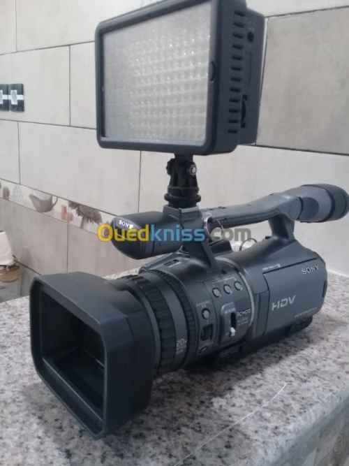 Camera sony hdr-fx7e
