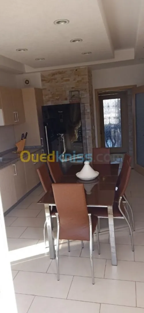 Location Appartement F4 Oran Bir el djir