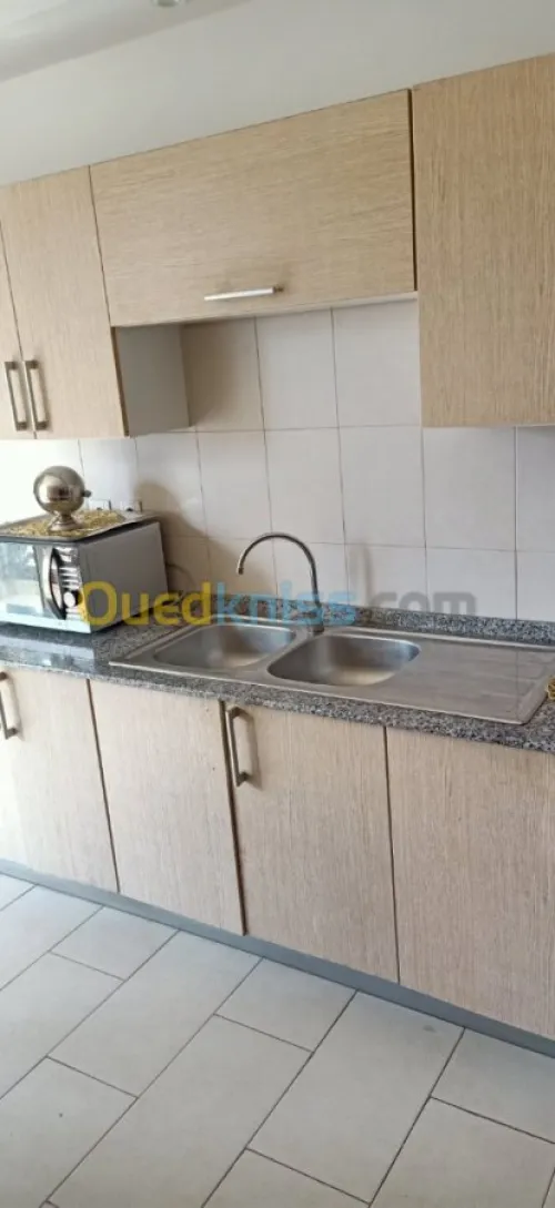 Location Appartement F4 Oran Bir el djir