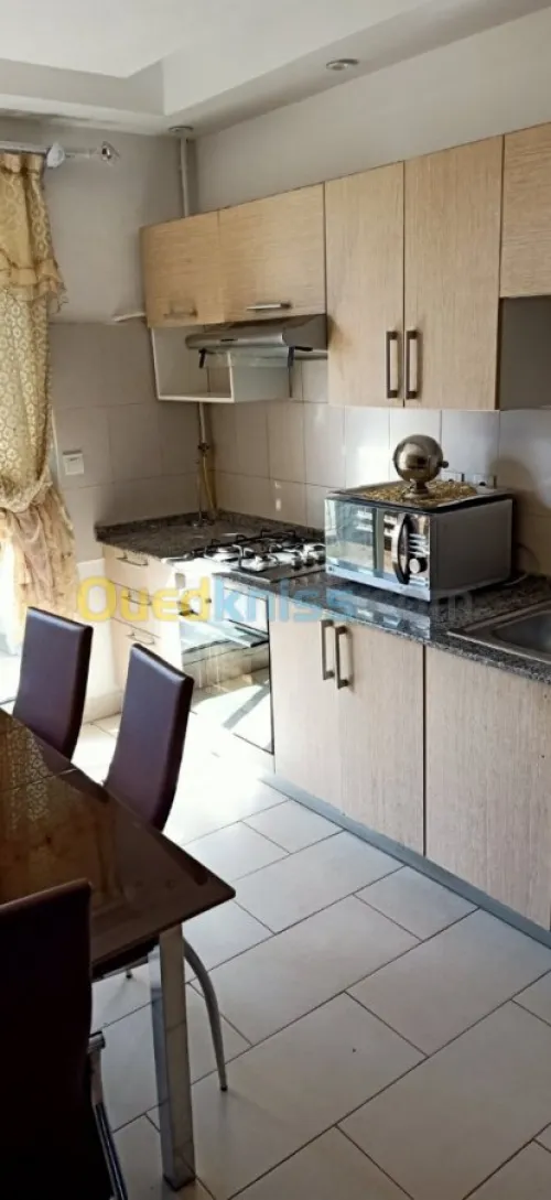 Location Appartement F4 Oran Bir el djir