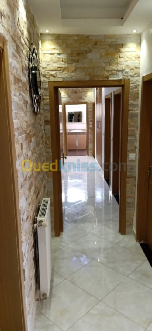 Location Appartement F4 Oran Bir el djir
