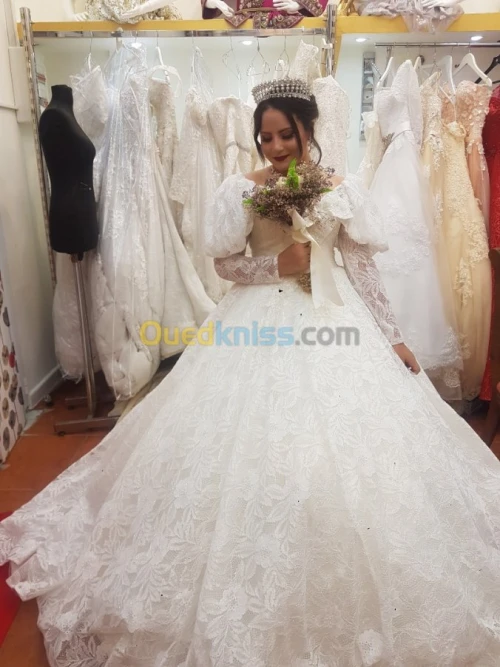 Robes blanches français et turque