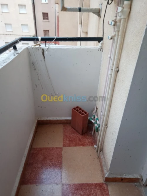 Vente Appartement F3 Alger Bordj el bahri