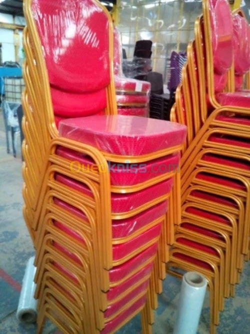 chaise et table pliable de fetes 