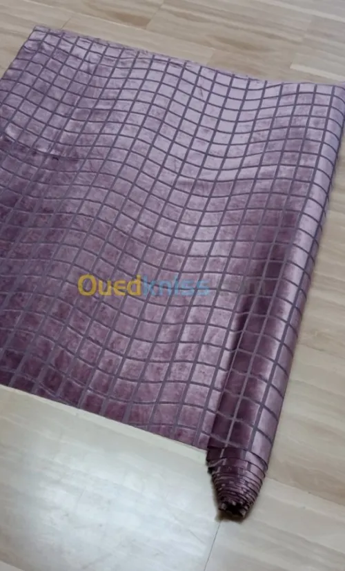 LIQUIDATION EN GROS TISSUS POUR SALON 