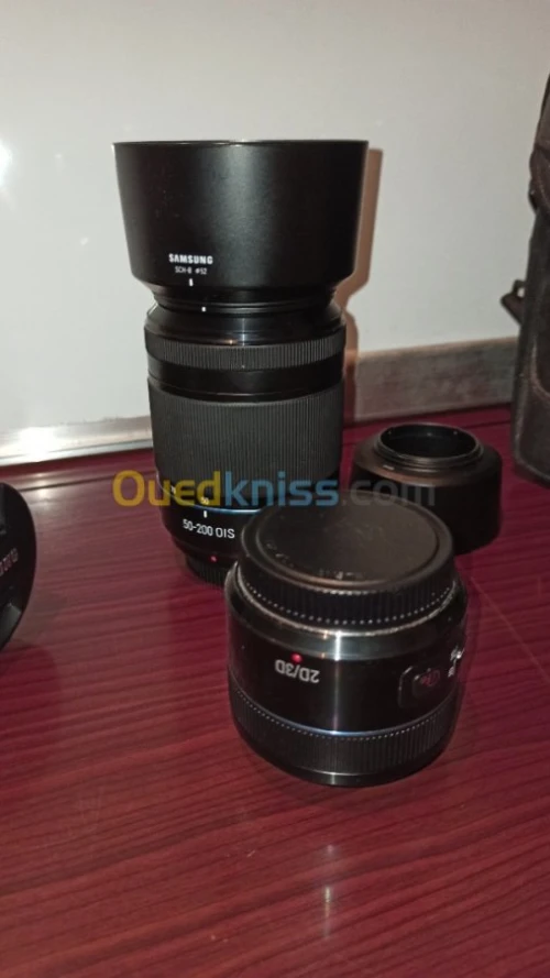 Samsung NX300 + 3 objectifs