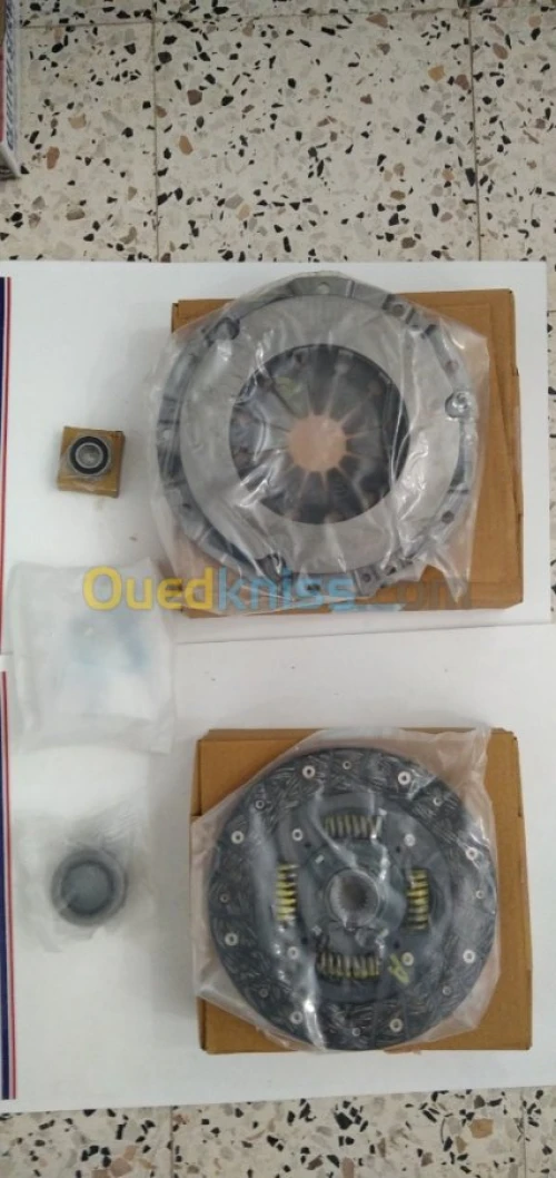 KIT EMBRAYAGE DZIRE/SWIFT NOUVELLE