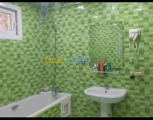 Location Appartement F4 Alger Bordj el bahri