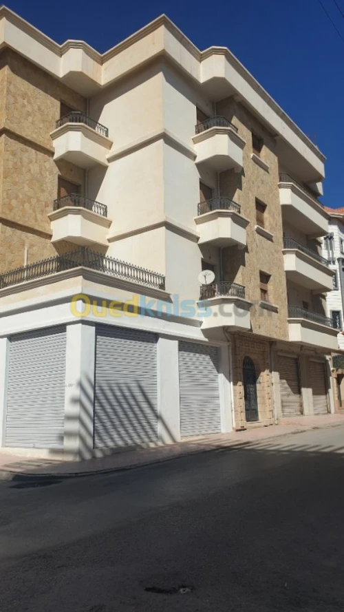 Vente Immeuble Batna Batna