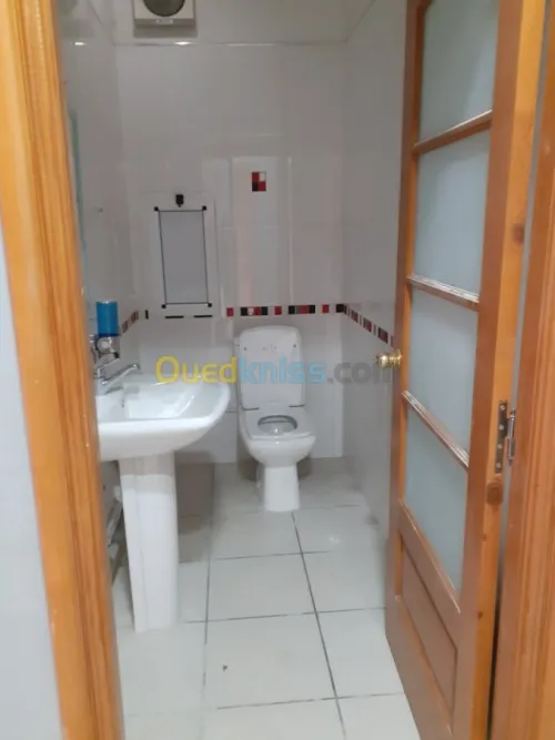 Location Niveau De Villa F4 Oran Oran