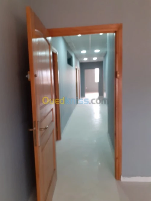 Location Niveau De Villa F4 Oran Oran