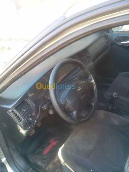Opel Vectra 2001 