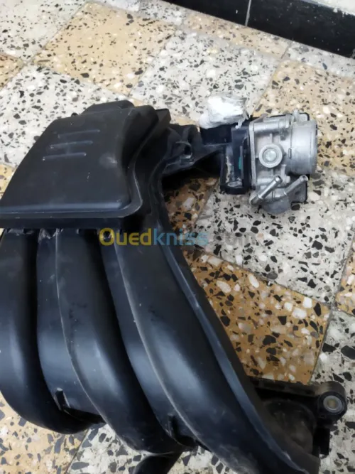 قطع غيار سيارة نيسان ميكرا k13