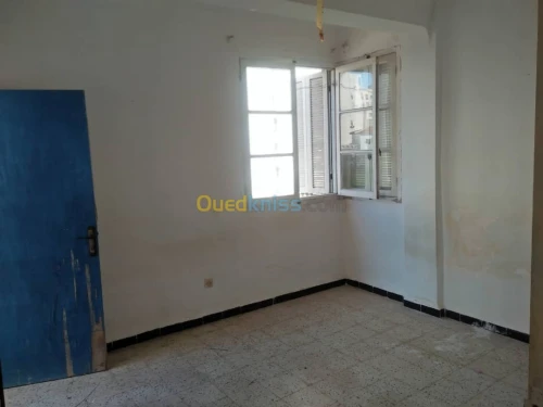 Location Appartement F3 Alger Bouzareah