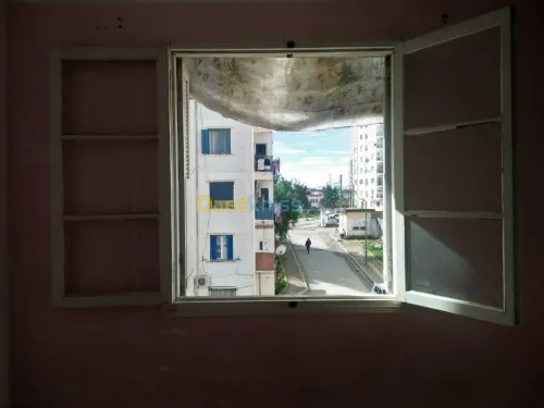 Location Appartement F3 Alger Bouzareah