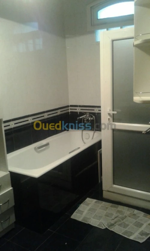 Location Duplex F4 Alger Hydra
