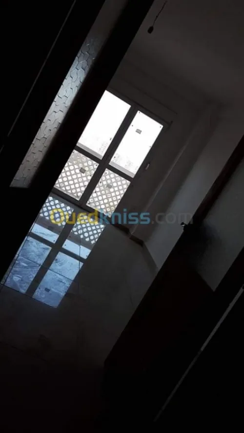 Vente Appartement F4 Blida Chrea