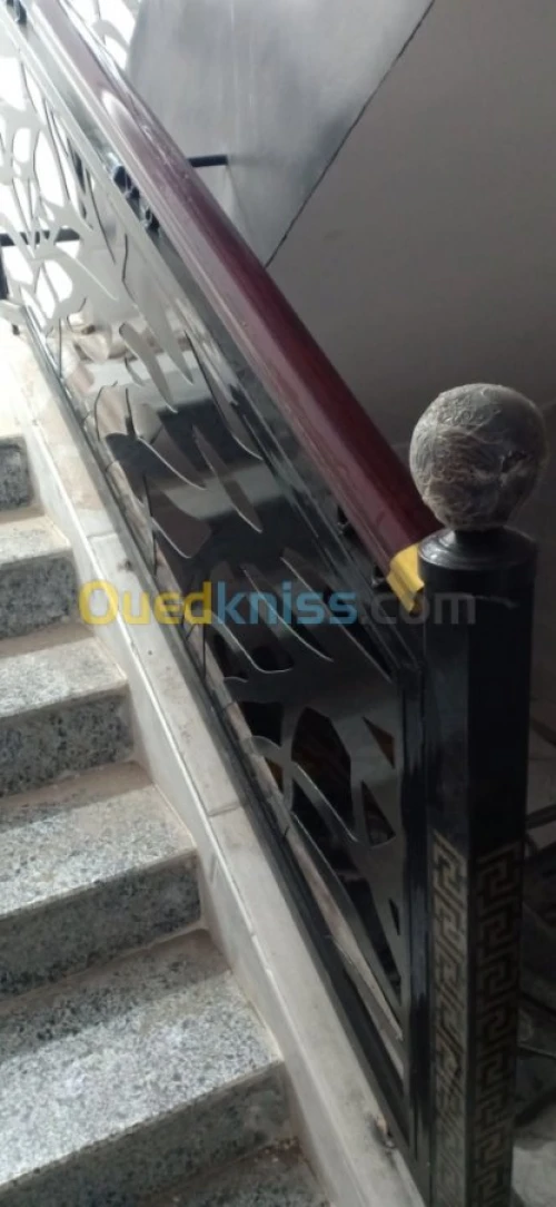 Fabrication/pose de rampe d'escalier