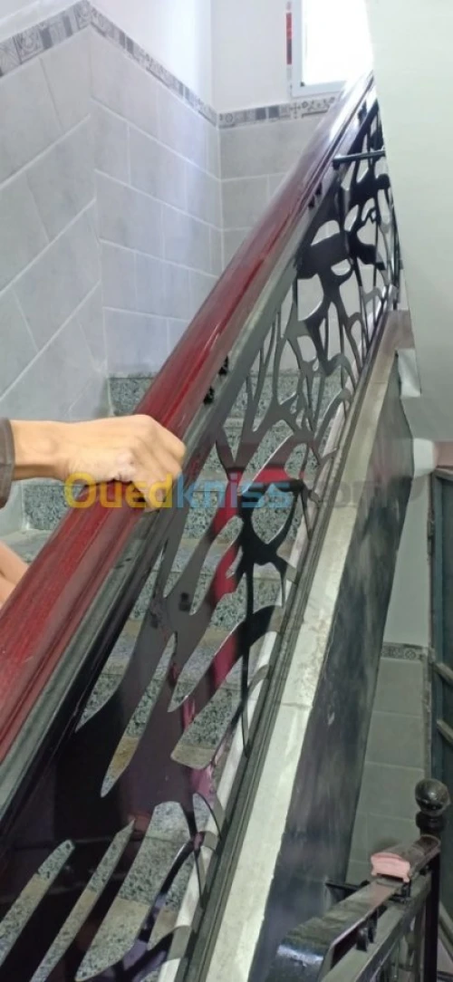 Fabrication/pose de rampe d'escalier