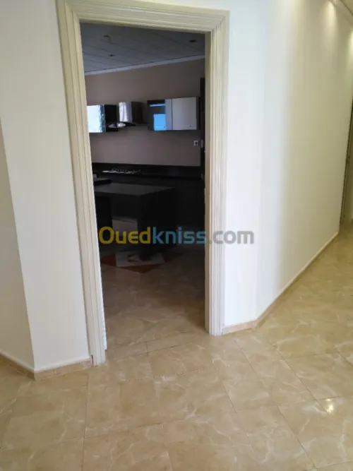 Vente Appartement F4 Oran Bir el djir