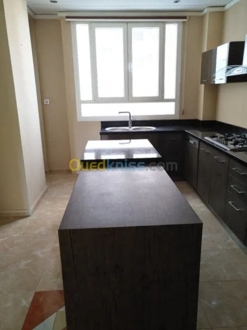 Vente Appartement F4 Oran Bir el djir